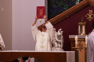 dy2a7961_33829355208_o