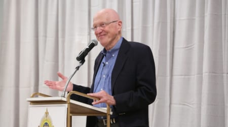 Peter Kreeft, Ph.D. spoke to Memphis Catholics about "The Many Catholic Themes in
The Lord of the Rings" at St. Louis Catholic Church in Memphis on Monday Aug. 27th,2019. He was hosted by Lumen Civitatis. 
(Photo by © Karen Pulfer Focht)