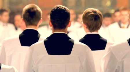 Seminarians_Credit_wideonet_Shutterstock_CNA