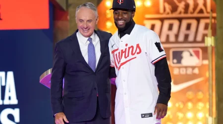 STP-Z-MLB-Draft-Baseball_200105892